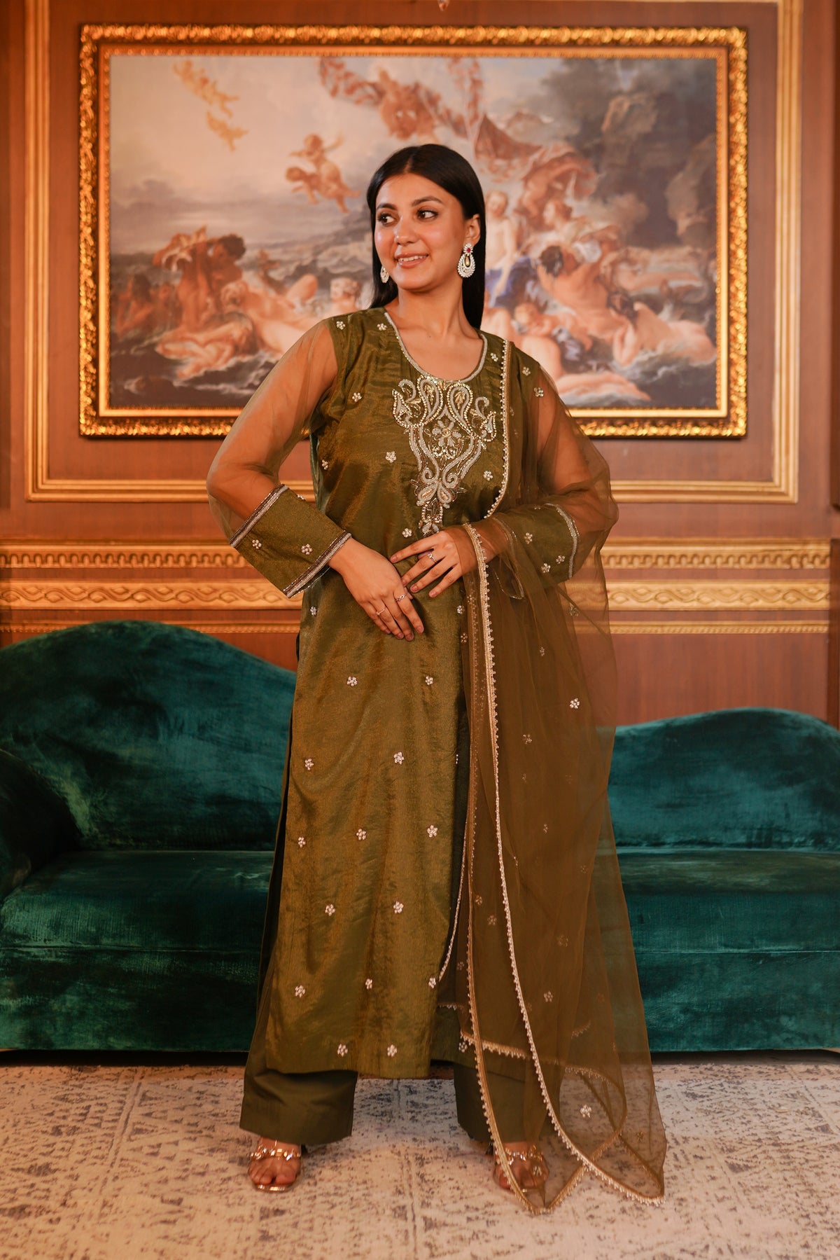 THE REGAL GOLD  ENSEMBLE