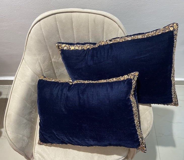 THE BLUE SAPPHIRE CUSHION SET