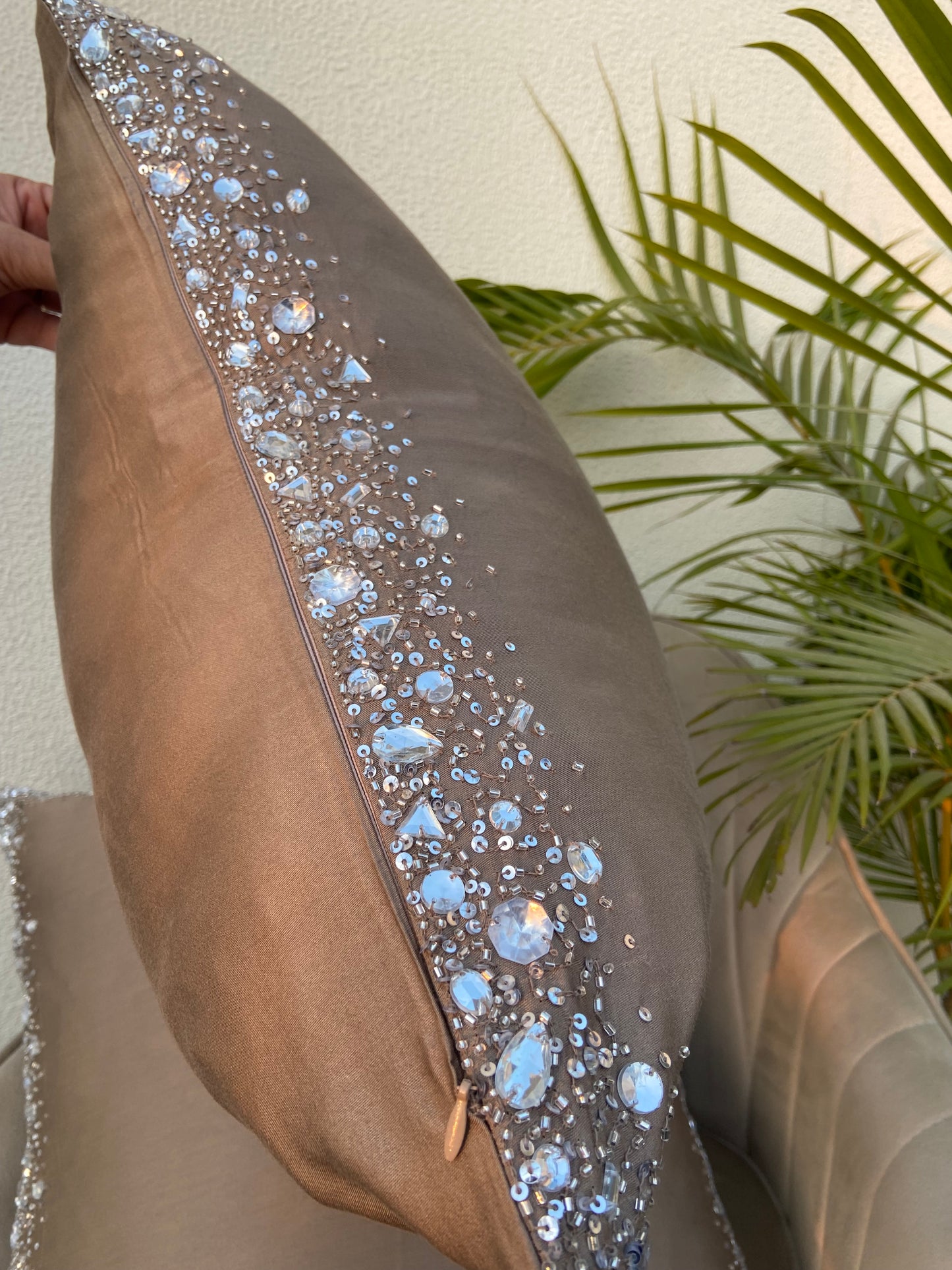 THE SILVER MIRAGE CUSHION SET